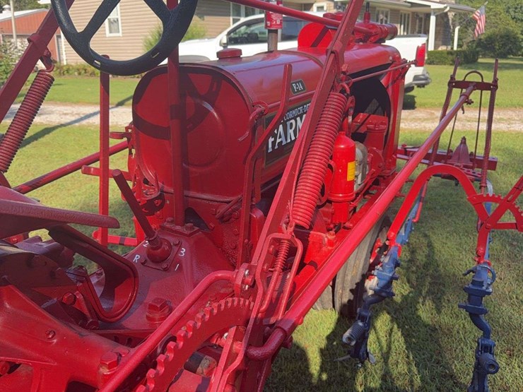 1938-farmall-f-14-image-23