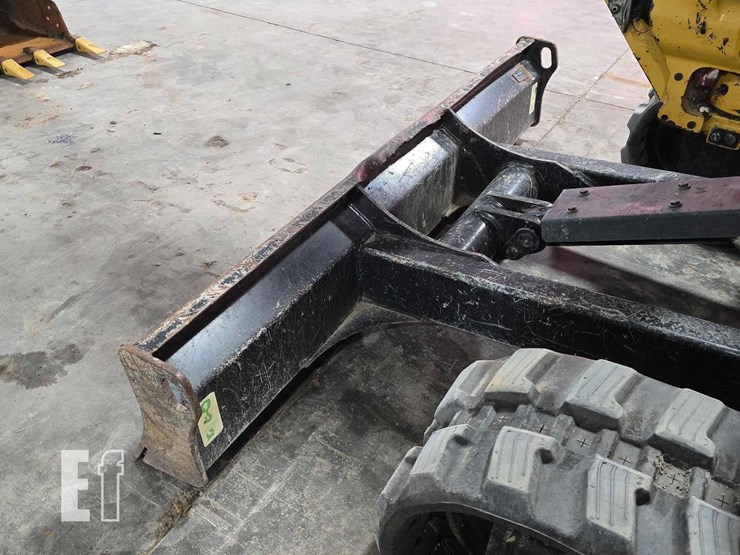 2022-caterpillar-303.5e2-cr-image-17