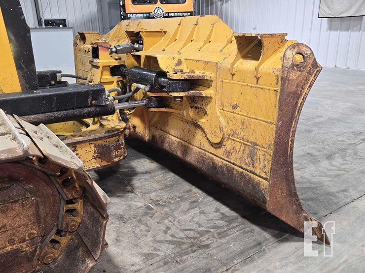 2019-caterpillar-d6k2-lgp-image-11