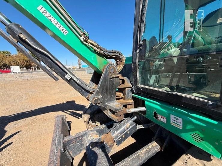 2019-jcb-85z-1-image-29