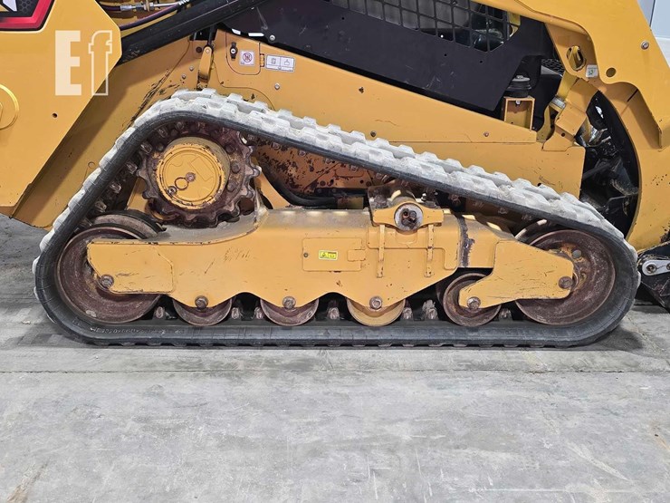2021-caterpillar-259d3-image-33