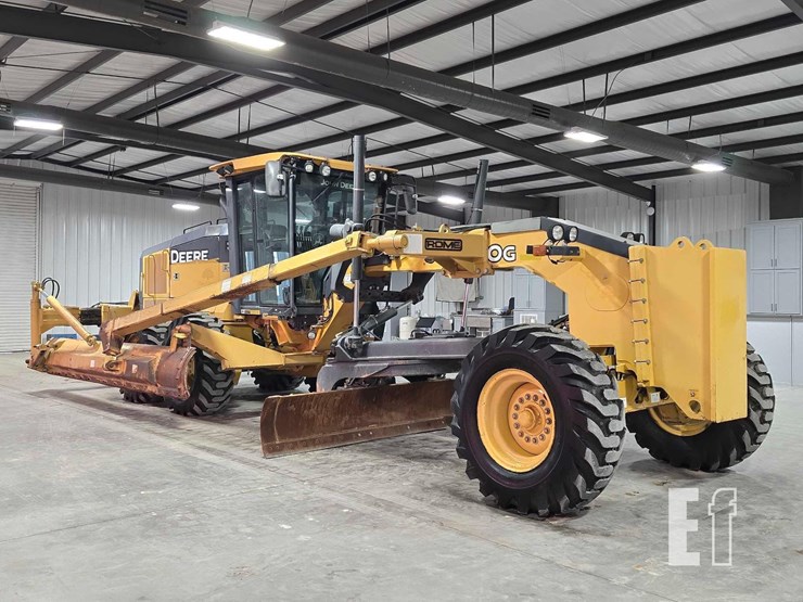 2018-deere-770g-image-2
