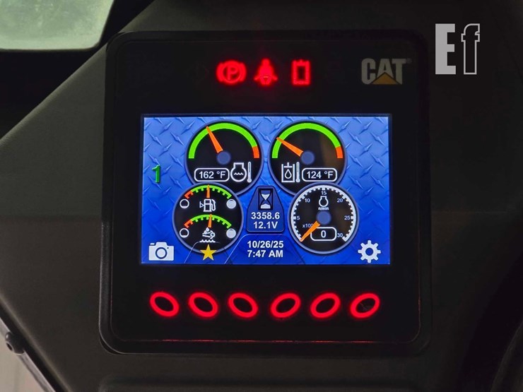 2021-caterpillar-299d3-image-22