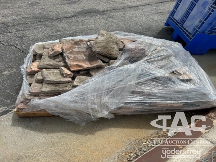 pallet-of-decorative-wall-rock-image-3