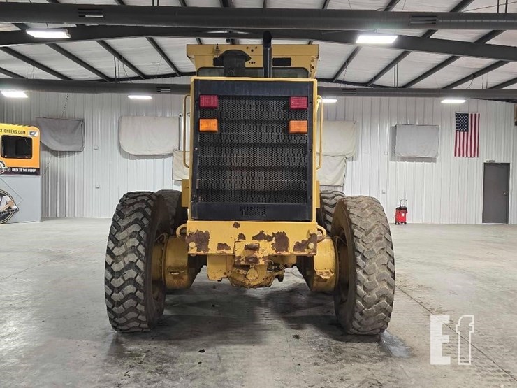 2003-caterpillar-12h-image-8