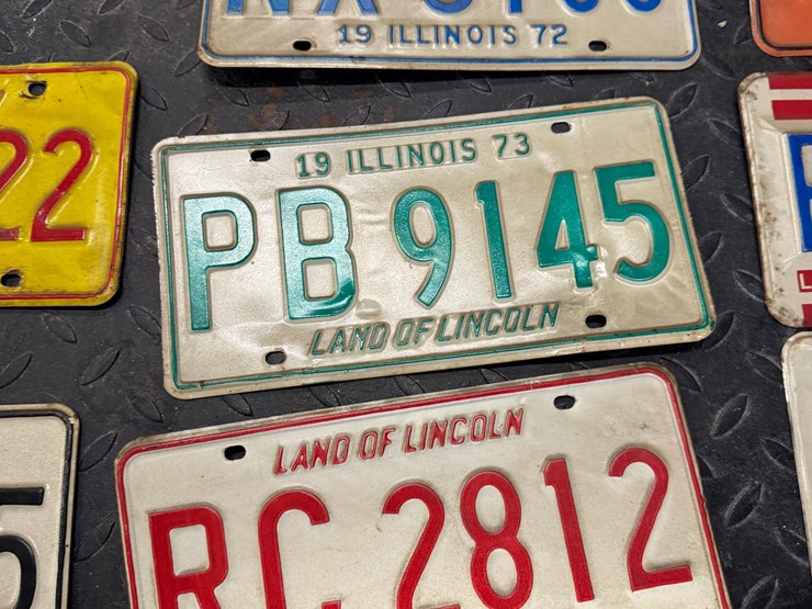 il-license-plates-image-2