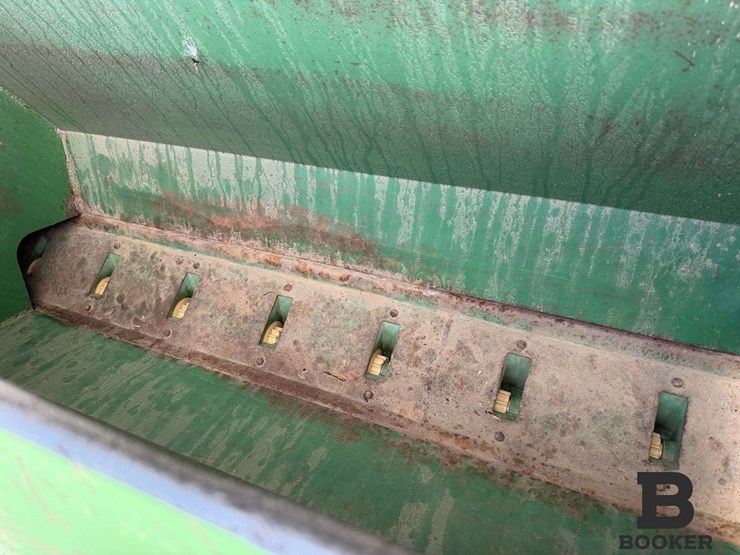 great-plains-solid-stand-grain-drill-image-26