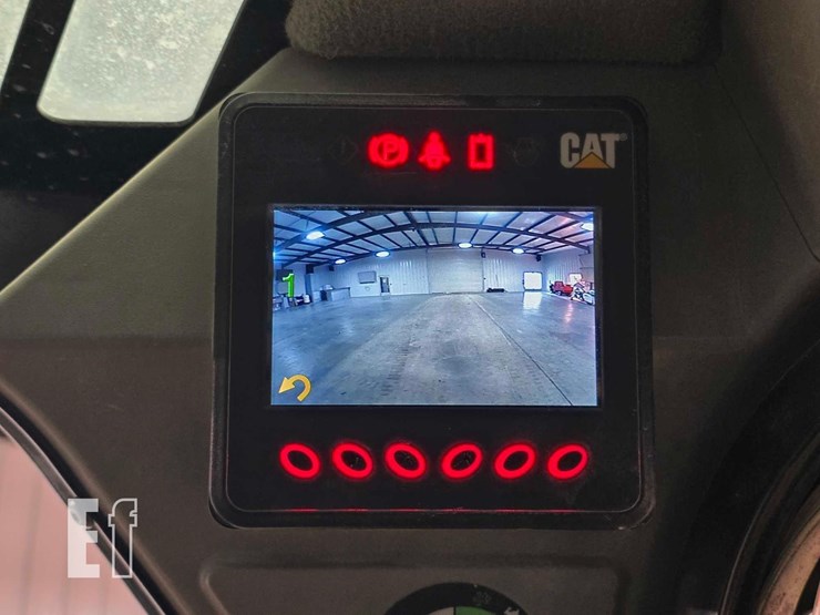 2021-caterpillar-289d3-image-22