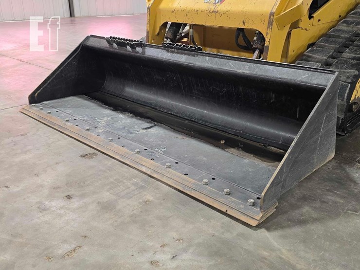 2022-caterpillar-289d3-image-9