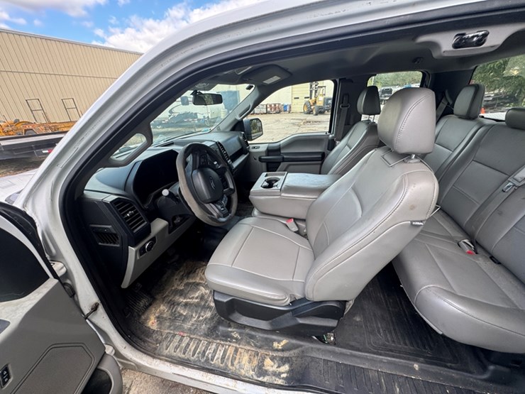 2016-ford-f150-xl-ext-cab-pickup---4wd-(not-running)-5.0l-v8-(bad-engine)---231,515-miles-showing---image-5