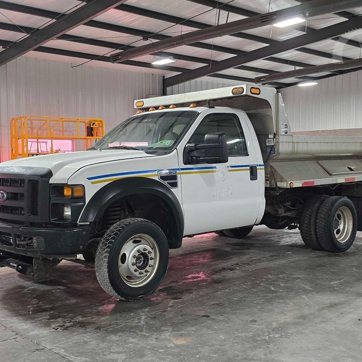 2008 FORD F550