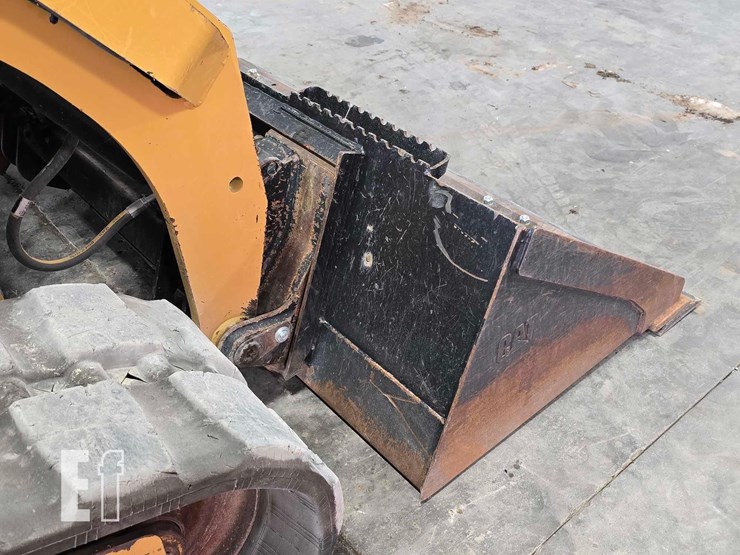 2022-caterpillar-289d3-image-11