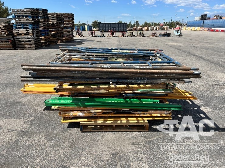 pallet-of-asst.-biljax-scaffold-framing-and-scaffolding-toe-guard.-image-2