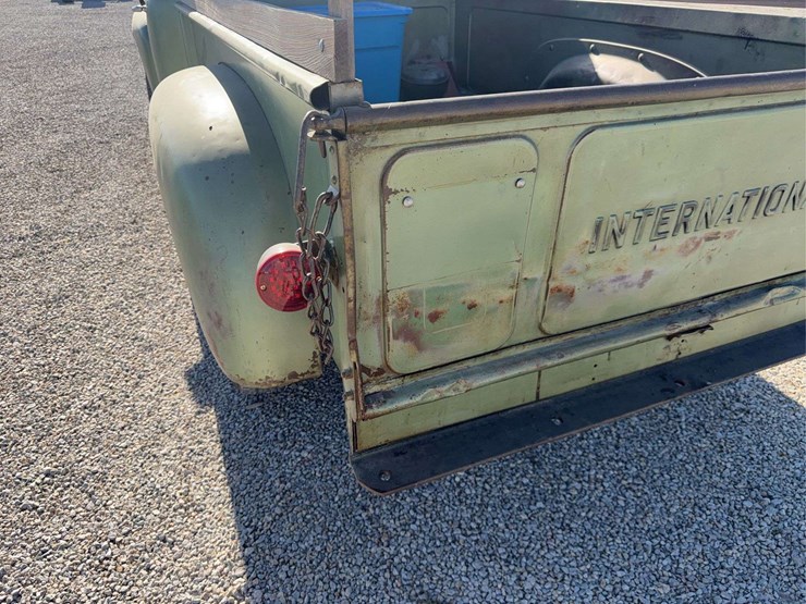 1953-international-r-112---tons-of-upgrades!-image-44