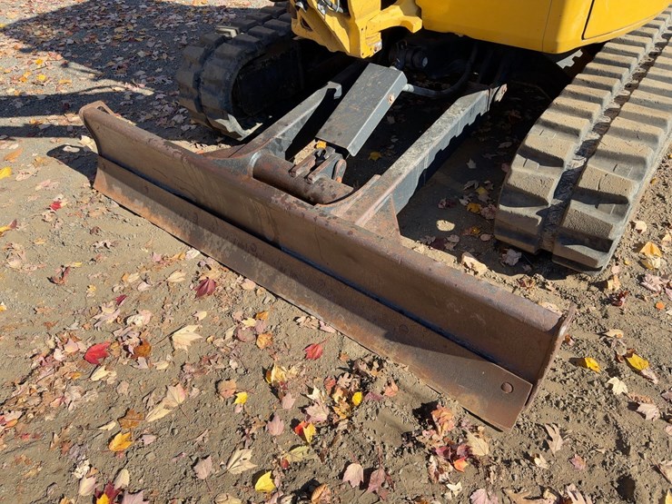 2013-caterpillar-304e-cr-image-16