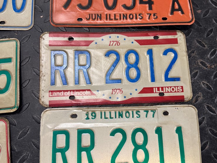 il-license-plates-image-3