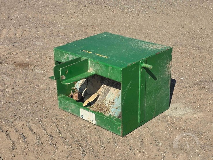 john-deere-imatch-3-point-weight-box-attachment-image-1