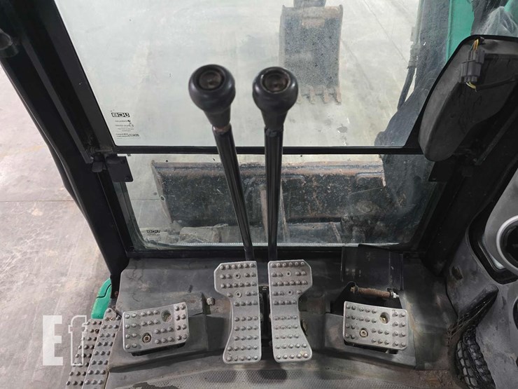 2019-jcb-85z-1-image-19