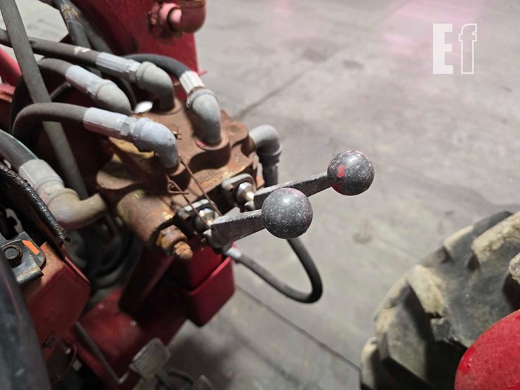 massey-ferguson-245-image-20