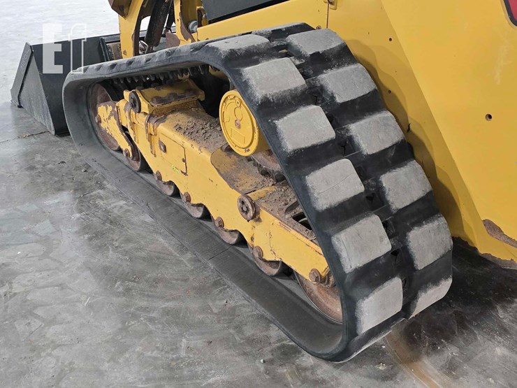 2022-caterpillar-289d3-image-30
