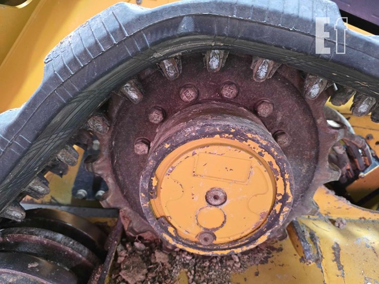 2022-caterpillar-289d3-image-30