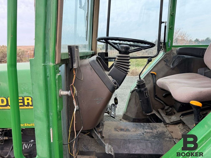 2000-john-deere-5510-tractor-image-48