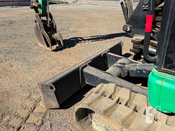 2019-jcb-85z-1-image-11