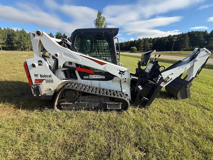 2018-bobcat-t595-skidsteer-image-1