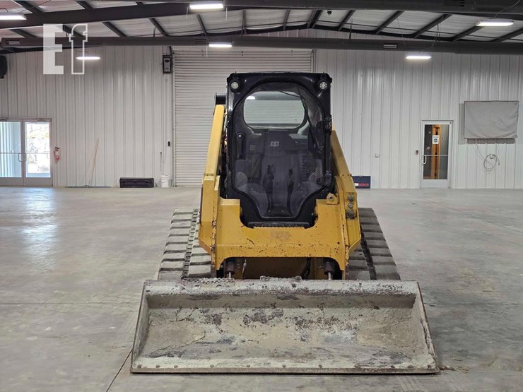 2022-caterpillar-289d3-image-7