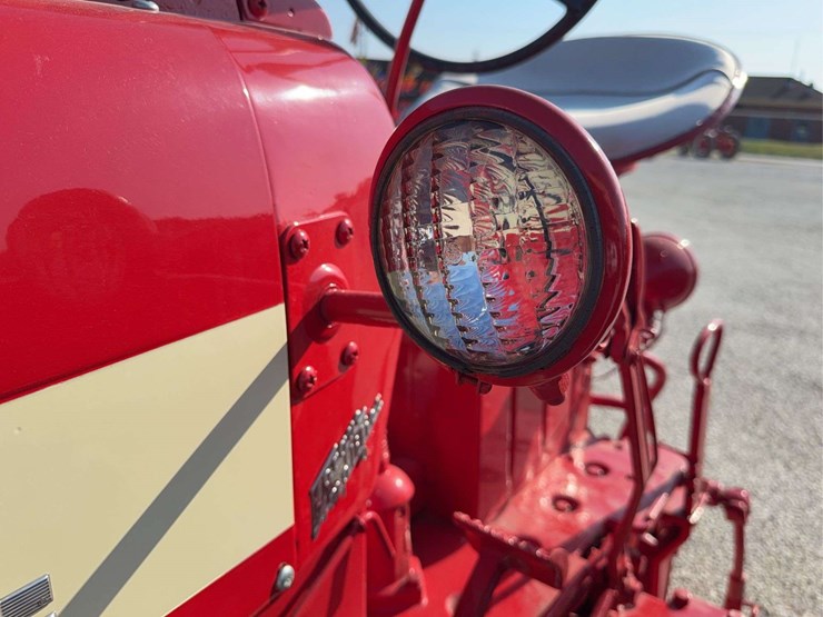 farmall-350-image-40
