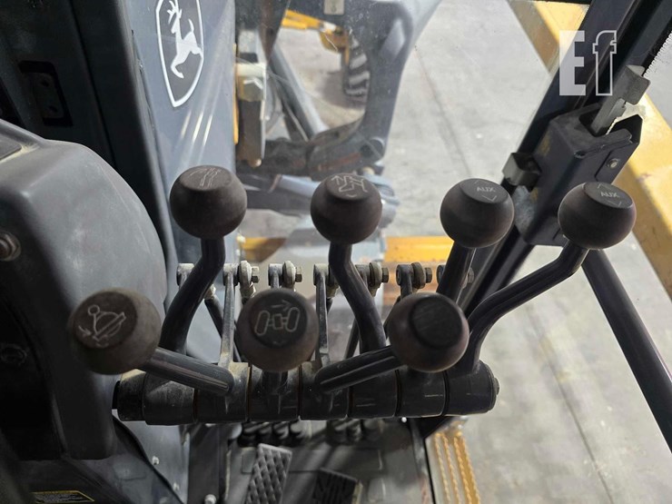 2018-deere-770g-image-20