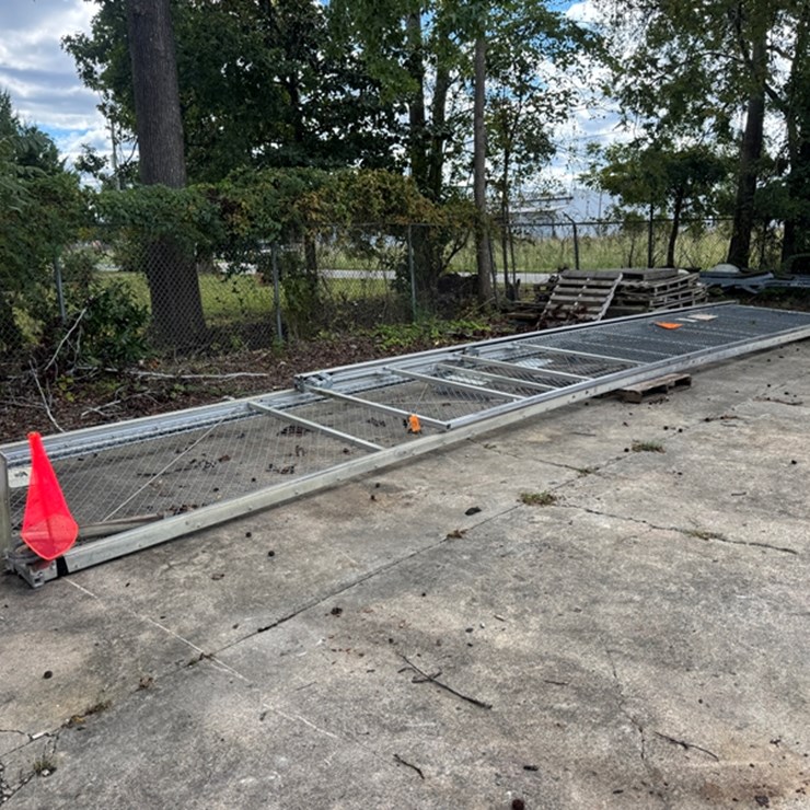 (2) ALUMINUM GATES NO POWER CONTROLS OR MOTORS, GATES ONLY