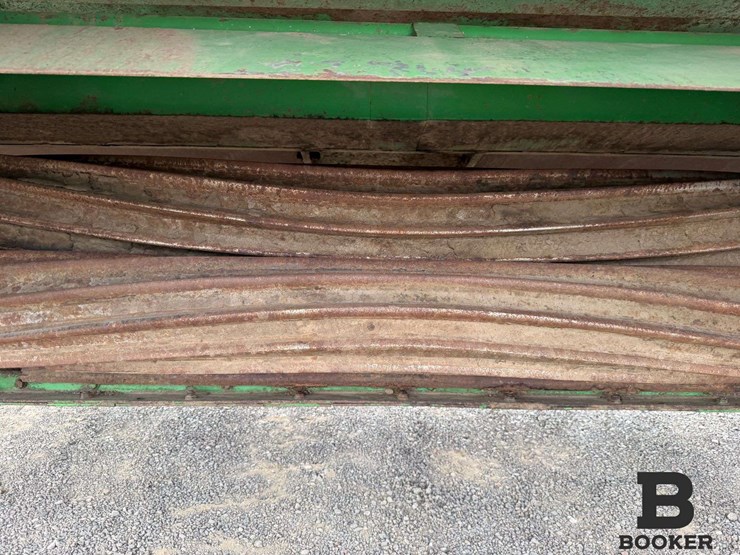 john-deere-moco-946-pull-type-swather-image-32