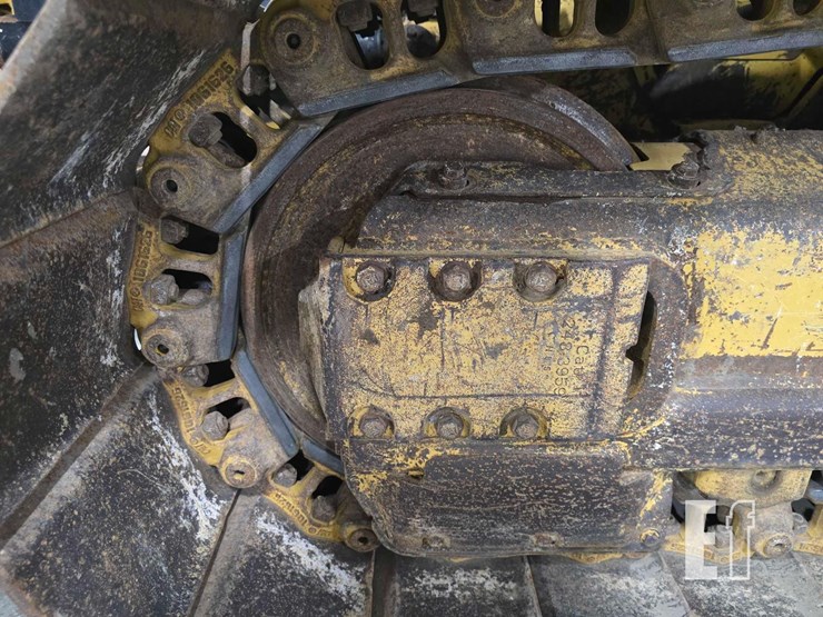 2019-caterpillar-d6k2-lgp-image-23
