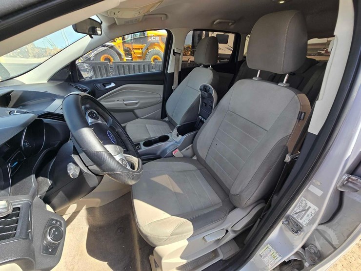 2013-ford-escape-image-9