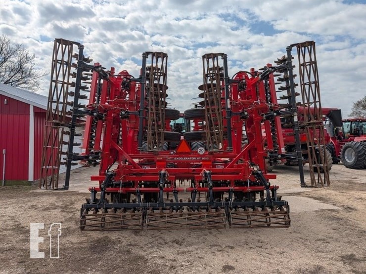 2023-kuhn-krause-8010-xt-1005-image-4