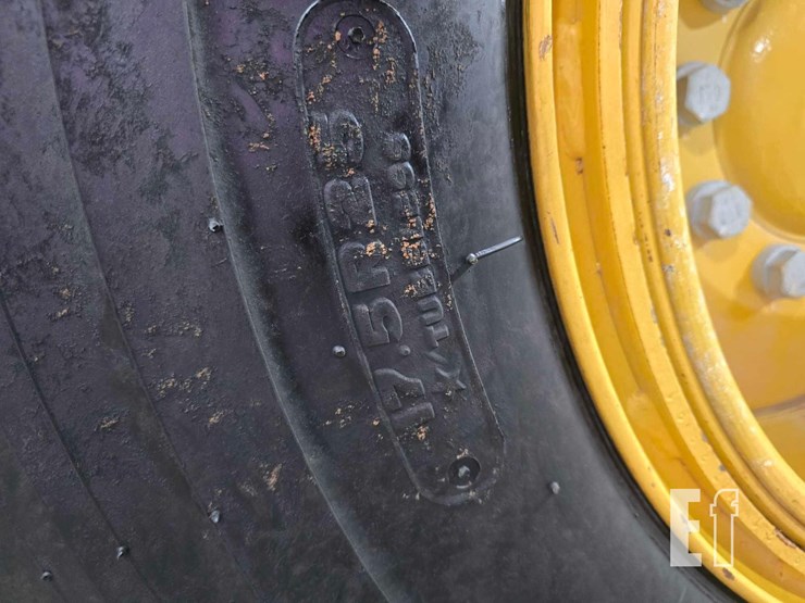 2022-caterpillar-140-image-37
