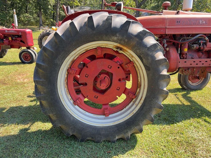 farmall-super-m-image-19