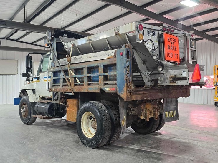 2005-international-workstar-7400-image-4