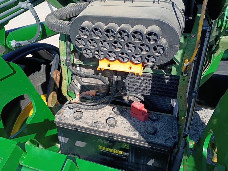 john-deere-6430-image-17