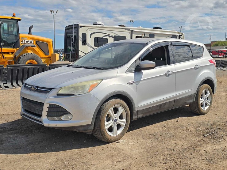 2013-ford-escape-image-1