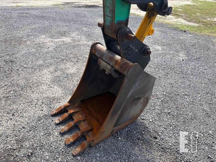 2019-jcb-85z-1-image-28