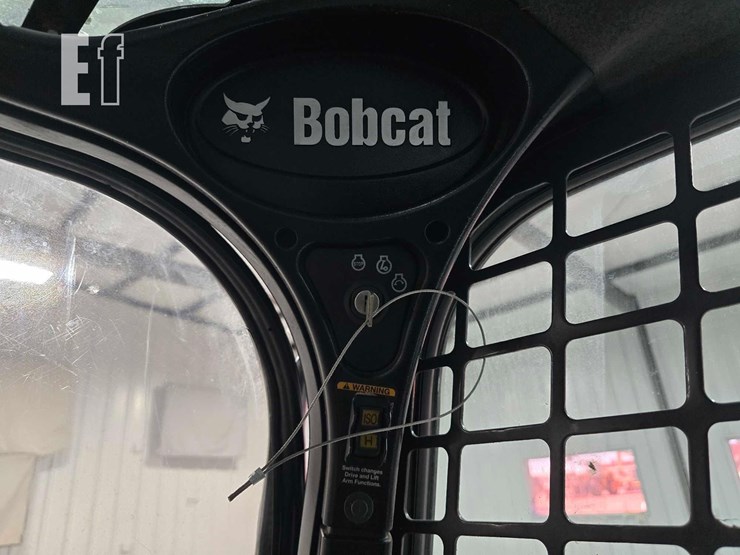 2020-bobcat-s550-image-18