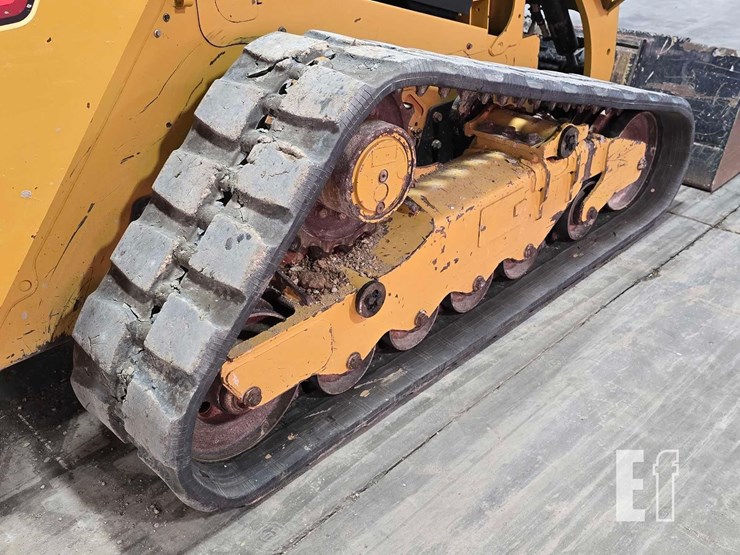 2022-caterpillar-289d3-image-33