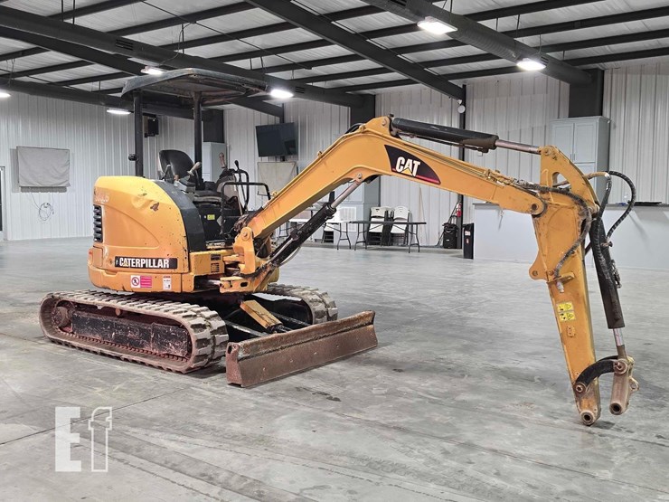 2006-caterpillar-303.5c-cr-image-2