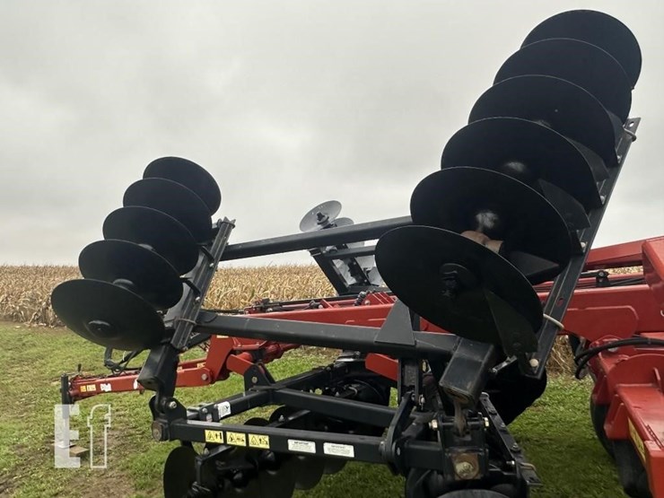 case-ih-ecolo-tiger-875-image-19
