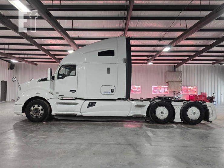 2019-kenworth-t680-image-5
