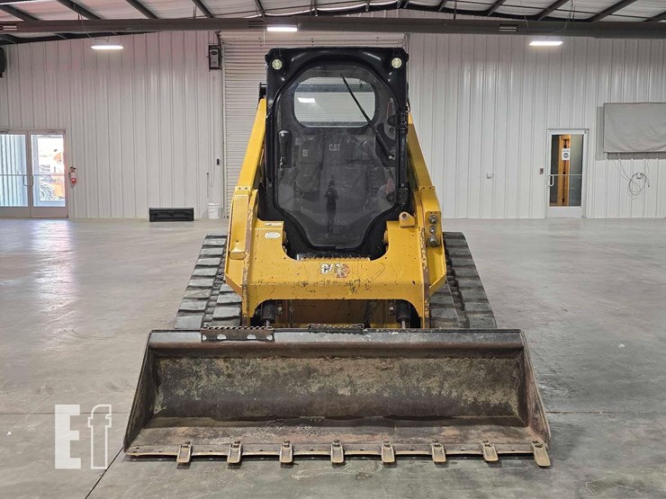 2022-caterpillar-289d3-image-7
