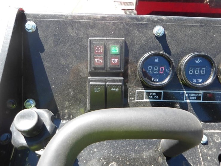 2026-sdlool-sl1050k-skid-steer-loader-image-12