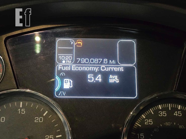 2020-kenworth-t680-image-13